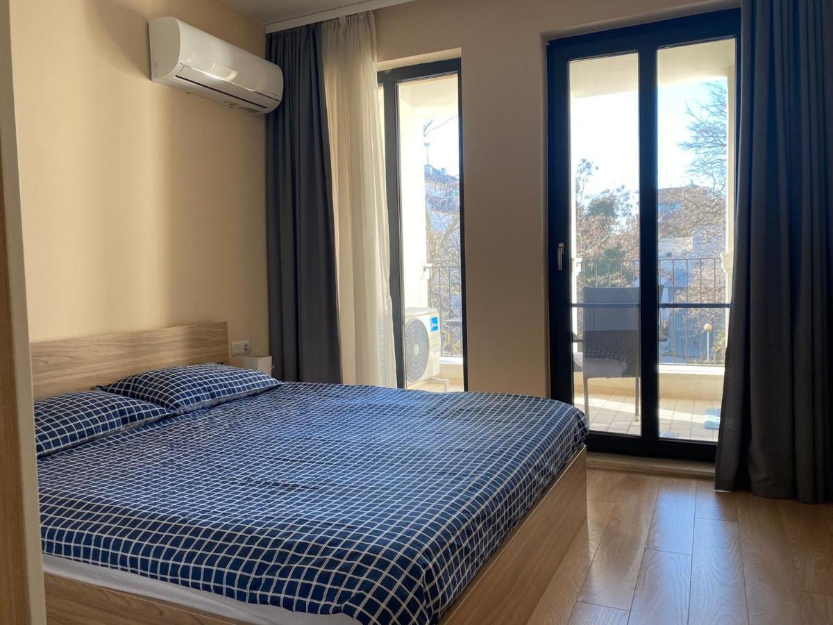 Brand New Apartment With Outdoor Swimming Pool Varna Exteriör bild